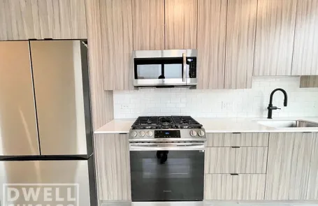 3 Bedroom Uptown Apartment