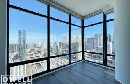 1 Bedroom West Loop Apartment
