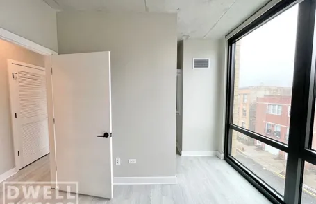 3 Bedroom Uptown Apartment
