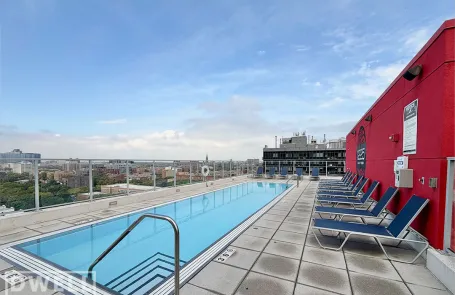 1 Bedroom Old Town Apartment