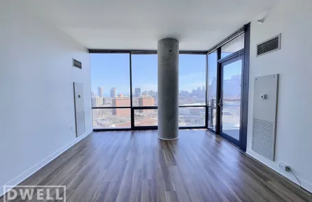 1 Bedroom Lincoln Park Apartment