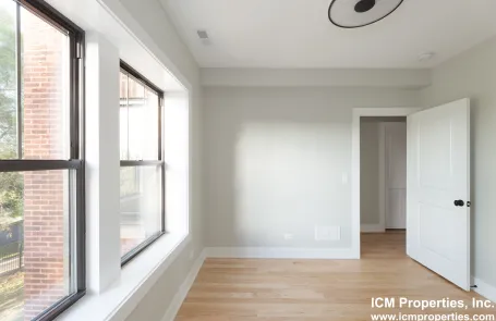 2 Bedroom Logan Square Apartment