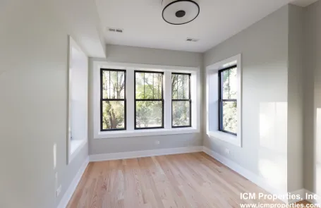 2 Bedroom Logan Square Apartment