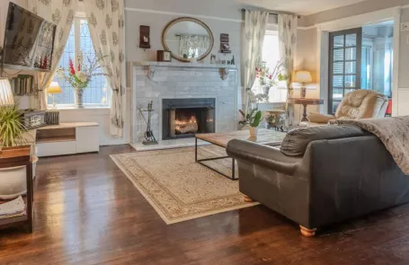 3 Bedroom Rogers Park Apartment