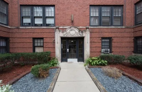 1 Bedroom Wrigleyville Apartment