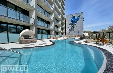 2 Bedroom West Loop Apartment