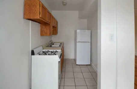 Studio Ravenswood Apartment