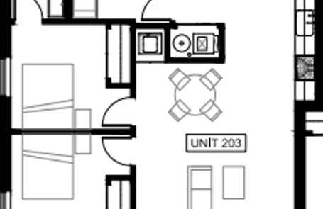 3 Bedroom Lakeview Apartment