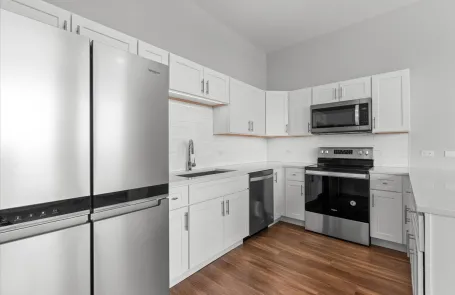 1 Bedroom Ravenswood Apartment