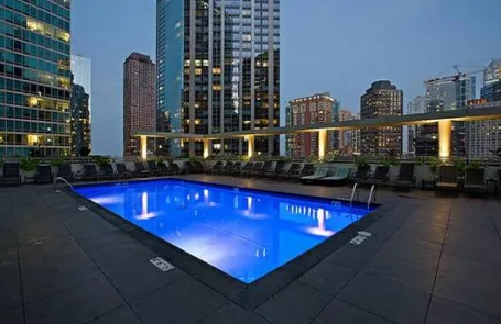 2 Bedroom Streeterville Apartment