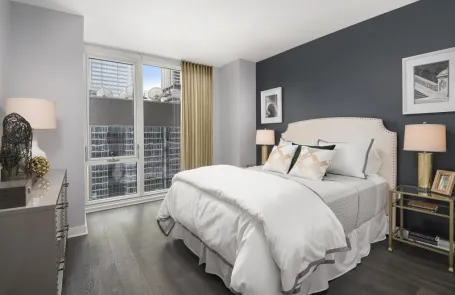 2 Bedroom Chicago Loop Apartment