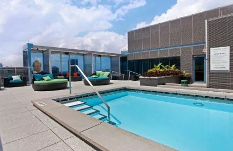 Studio River North Apartment