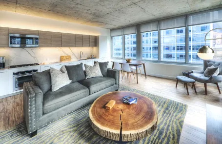 2 Bedroom West Loop Apartment