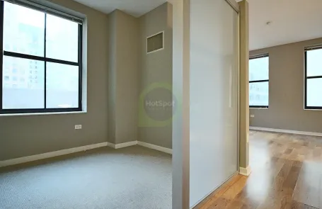 1 Bedroom Chicago Loop Apartment
