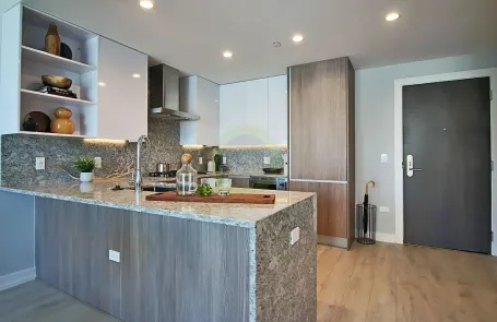1 Bedroom Old Town Apartment