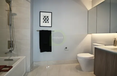 2 Bedroom Old Town Apartment