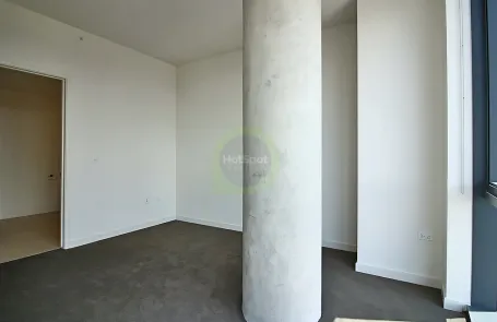 1 Bedroom West Loop Apartment