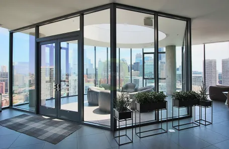1 Bedroom West Loop Apartment