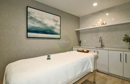 1 Bedroom Old Town Apartment