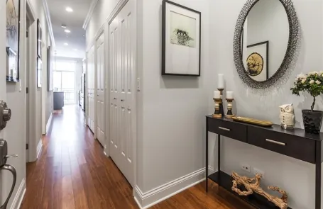 2 Bedroom South Loop Apartment