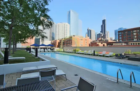 1 Bedroom Fulton Market Apartment