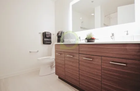1 Bedroom River North Apartment