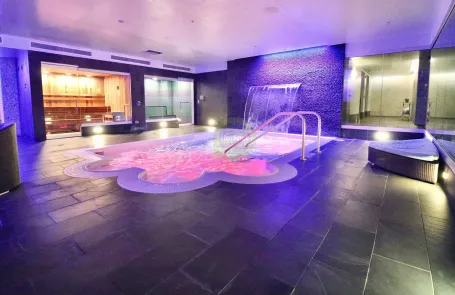 1 Bedroom River North Apartment