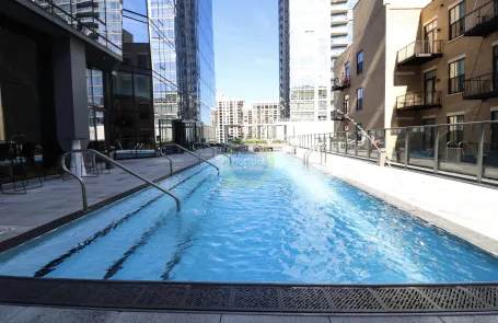 1 Bedroom South Loop Apartment