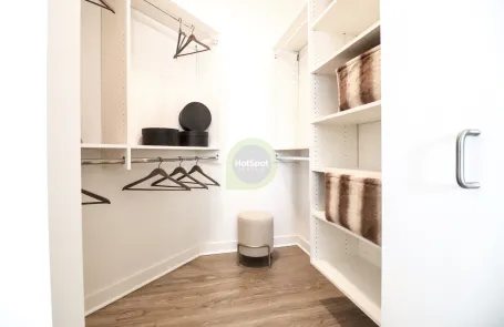 1 Bedroom South Loop Apartment