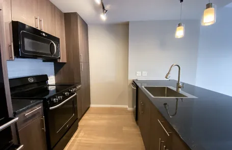 1 Bedroom Old Town Apartment