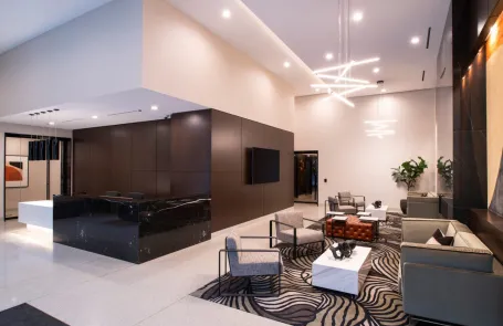1 Bedroom Old Town Apartment