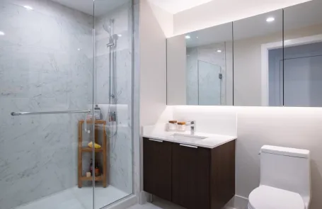 2 Bedroom Old Town Apartment