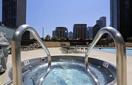 1 Bedroom Streeterville Apartment