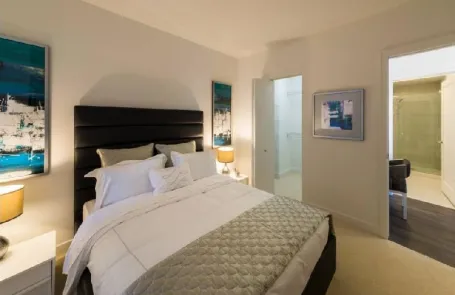 2 Bedroom Chicago Loop Apartment