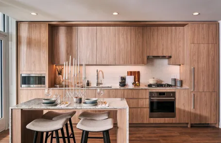 2 Bedroom Old Town Apartment