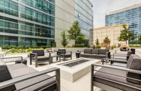 1 Bedroom South Loop Apartment