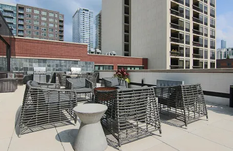 1 Bedroom Old Town Apartment