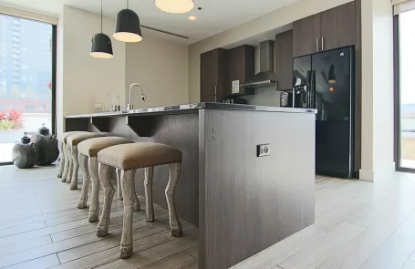 1 Bedroom Old Town Apartment