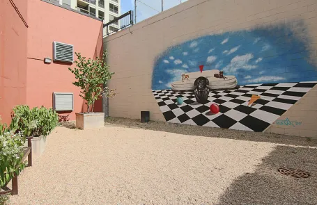 1 Bedroom Old Town Apartment
