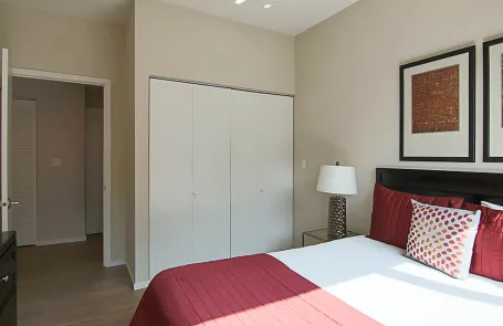 1 Bedroom Old Town Apartment
