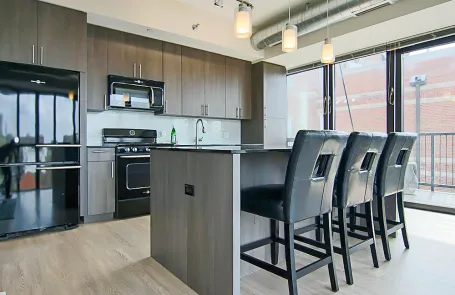 1 Bedroom Old Town Apartment