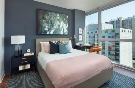 1 Bedroom Old Town Apartment