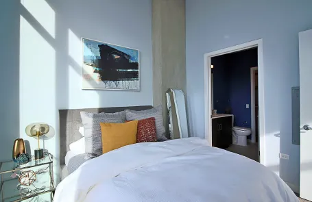2 Bedroom River West Apartment
