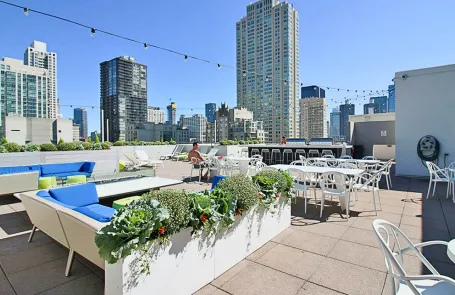1 Bedroom River North Apartment