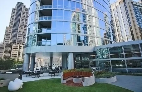 2 Bedroom Streeterville Apartment