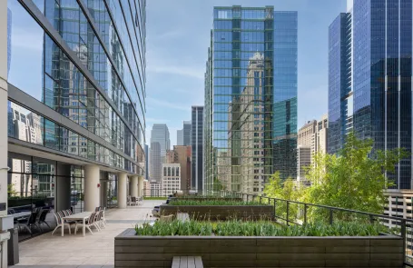 1 Bedroom Chicago Loop Apartment