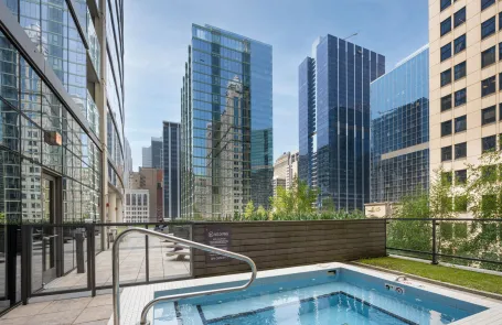 1 Bedroom Chicago Loop Apartment