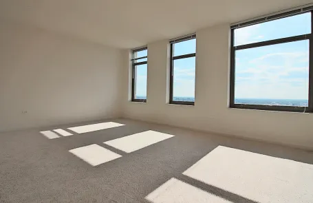 Studio Fulton Market Apartment