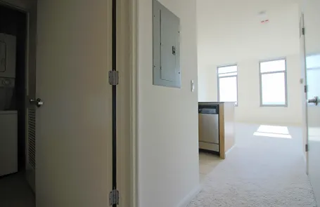 Studio Fulton Market Apartment