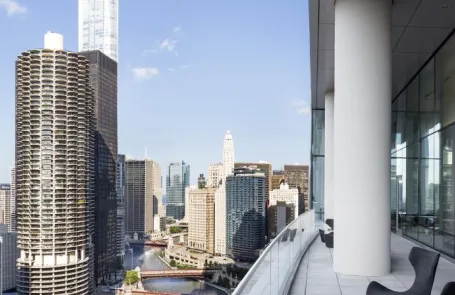 1 Bedroom Chicago Loop Apartment